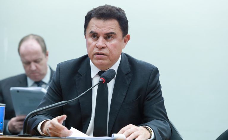 Wilson Santiago defende que João Azevêdo tome logo a frente do comando do processo eleitoral de 2026