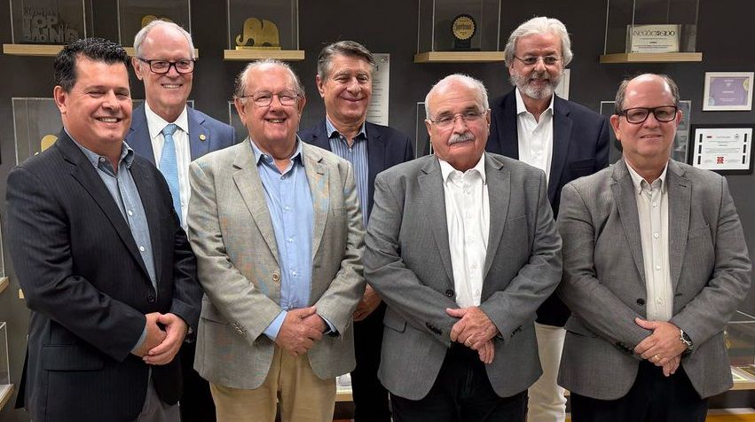 Anestesiologista Gualter Ramalho assume diretoria na Unimed do Brasil
