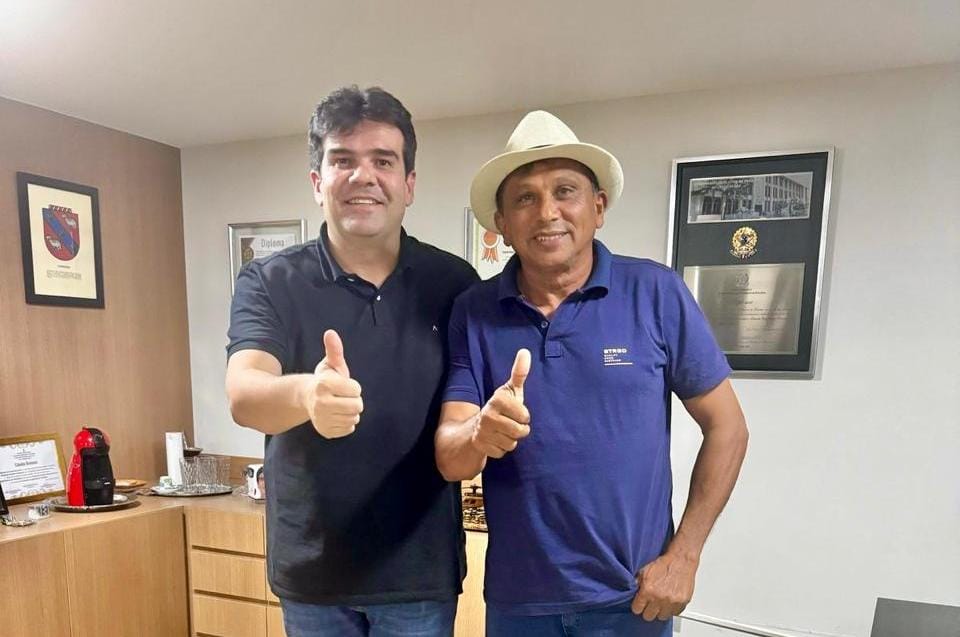 Ex-candidato a prefeito de Conde pela oposição, Luzimar Nunes anuncia apoio ao deputado Eduardo Carneiro