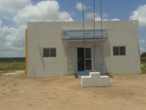 Com apenas dois servidores efetivos, Câmara de Lucena torra mais de R$ 1,75 milhão com pessoal em 2024