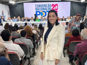Denise Ribeiro toma posse no Diretório Nacional do PDT durante Convenção em Brasília