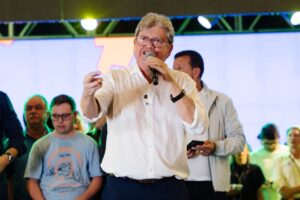 Em Campina, João Azevêdo reforça defesa de mais recursos para a Paraíba no Senado