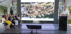 Governador Lucas Ribeiro apresenta projeto do Parque Sensorial da Granja Santana