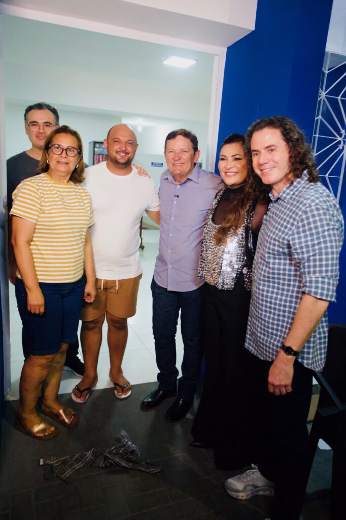 Veneziano participa da festa de 328 anos de Pombal e prefeito agradece recursos para a cidade